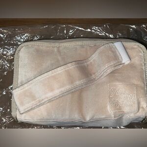 NEW Saks Fifth Avenue cosmetic bag with matching hair band